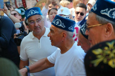 Минниханов принял участие в открытии памятника Тукаю в Казахстане