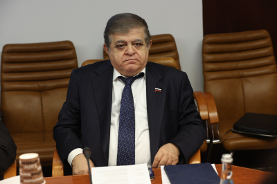 Джабаров: листовки с неба помогут украинцам узнать о преступлениях ВСУ