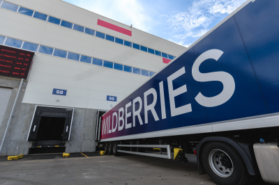 В&nbsp;Ленобласти загорелись склады Wildberries после атаки ВСУ