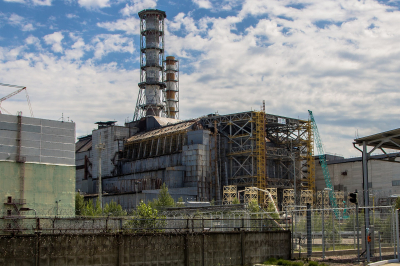 Роспотребнадзор взял на контроль уровень радиации после пожара на ЧАЭС