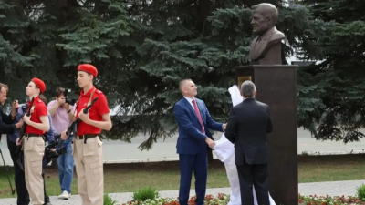 В Казани открыли бюст первому газовику Татарстана 16/05/2026 &ndash; Новости