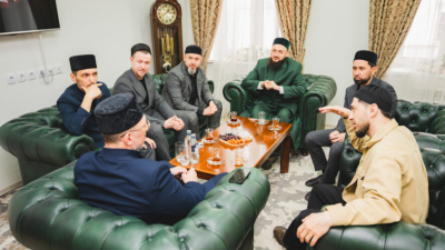 Муфтий одобрил: татарские артисты-мусульмане заявили о создании Лиги халяль ведущих 29/04/2026 &ndash; Новости