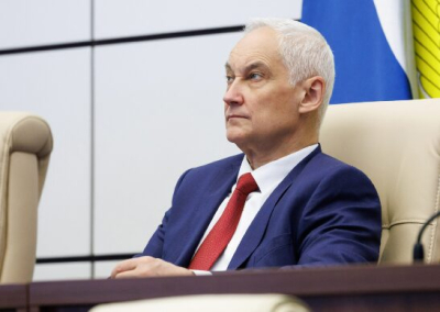 Подоляка оценил встречу военкоров с Белоусовым