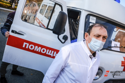 Можно ли отсудить деньги у коллеги, который заразил гриппом: ответ юриста