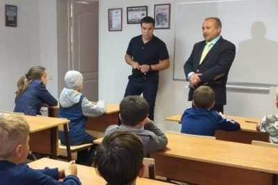 &laquo;Говорит, ему возвращали долг&raquo;: за что ФСБ задержала сына главного полицейского Заинска