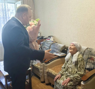 Труженице тыла Дильбар Сибгатуллиной из Казани исполнилось 96 лет
