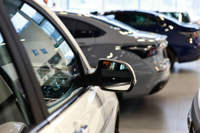 Средняя стоимость новых авто снизилась в апреле в Татарстане