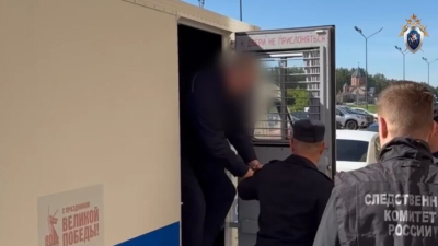 Задремала на заднем сиденье: таксист изнасиловал, обокрал и убил женщину 25/05/2026 &ndash;