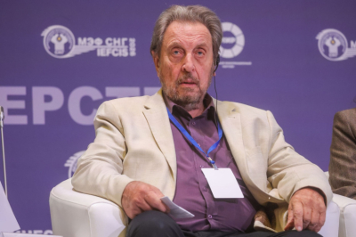 Отец Илона Маска сделал неожиданное заявление о санкциях против России