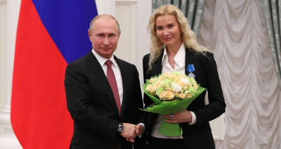 Тутберидзе: Аделии Петросян нужно успокоиться и эмоционально расслабиться