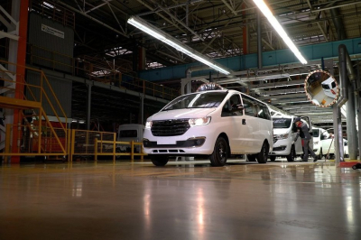 В Елабуге запустили производство минивэнов &laquo;Соллерса&raquo;
