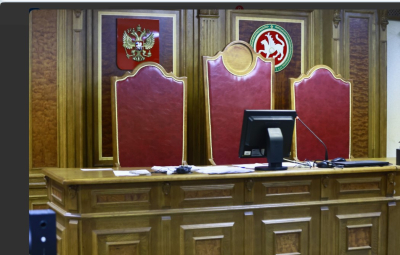 Заведующую детсадом в Казани обвиняют в мошенничестве и получении взяток