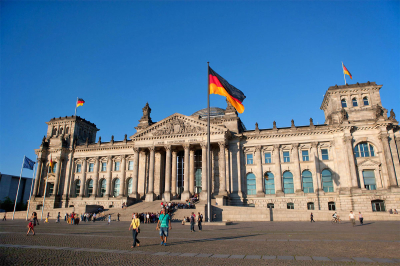 Представитель АдГ Вайдель раскритиковала помощь Киеву после визита Зеленского