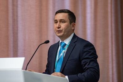 Глава НКНХ предупредил о&nbsp;мировом профиците нефтехимии и&nbsp;закрытии заводов в&nbsp;Европе
