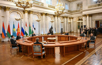 Касым-Жомарт Токаев принял участие в неформальной встрече глав государств СНГ