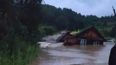 Из-за сильнейшего за 11 лет ливня затопило несколько деревень 19/07/2026 &ndash; Новости