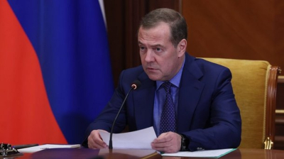 Медведев: власти ФРГ намерены превратить страну в транзитный плацдарм для войск НАТО