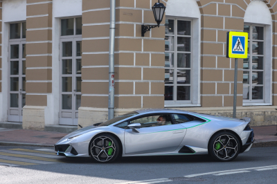 Продажи люксовых авто в&nbsp;России выросли на&nbsp;17% с&nbsp;начала года