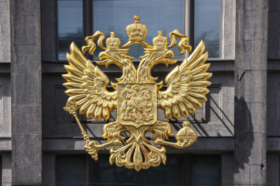 МВД: Мигрантов обяжут покупать телефоны при&nbsp;переезде в&nbsp;Россию