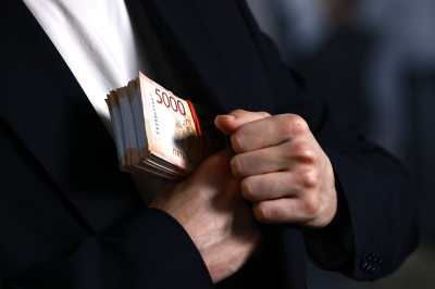 В России собрали рекордные 52 млрд рублей налога с богатых