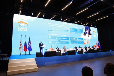 Чернышенко отметил практику главы Кировской области по организации молодежных пространств