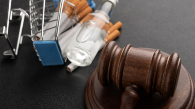 Казахстанцев стали чаще наказывать за продажу алкоголя и сигарет