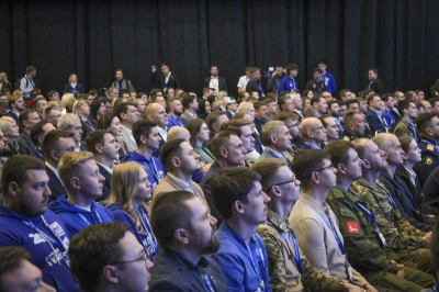 Форум поддержки участников СВО &laquo;Жизнь героя&raquo; в Салехарде посетили более 120 человек