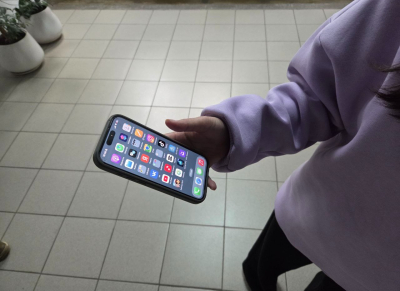 В ФСБ рассказали, чем грозит отказ разблокировать смартфон на границе