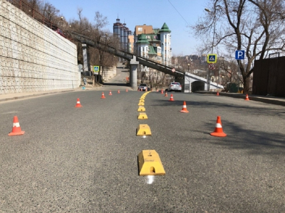 Делиниаторы демонтируют в центре Владивостока: причины