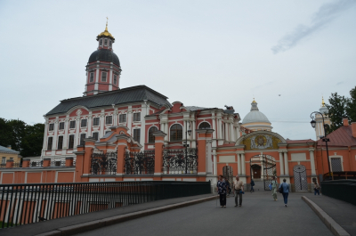 Киновию Александро-Невской лавры на Октябрьской набережной признали региональным памятником