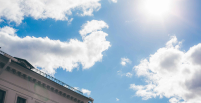 Врач Якимова предупредила, что солнце активно даже в марте