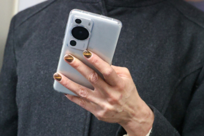 Банк просит новые данные через Госуслуги: инструкция без потери приватности